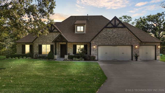 2805 S 294th Street East E, Broken Arrow, OK 74014