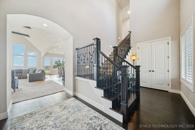 2805 S 294th Street East E, Broken Arrow, OK 74014