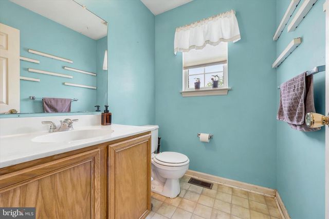 2729 GALLOWAY AVE, Abington, PA 19001