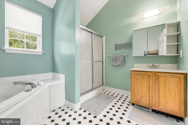 2729 GALLOWAY AVE, Abington, PA 19001