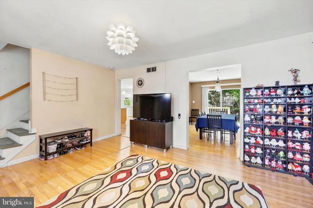 2729 GALLOWAY AVE, Abington, PA 19001