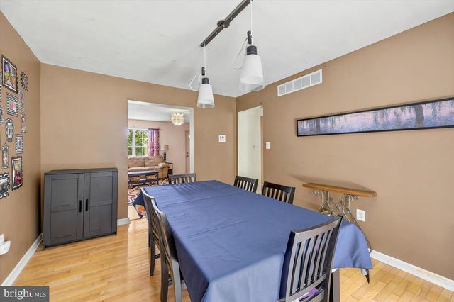 2729 GALLOWAY AVE, Abington, PA 19001