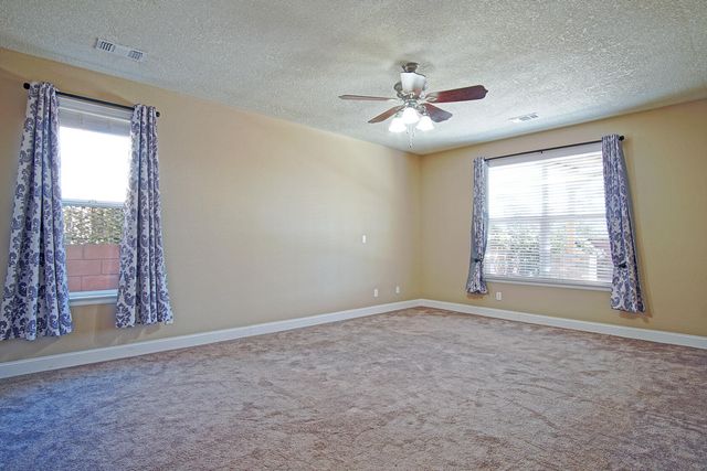 144 PASEO VISTA Loop NE, Rio Rancho, NM 87124