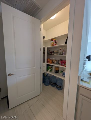 6611 Summershade Street, North Las Vegas, NV 89086