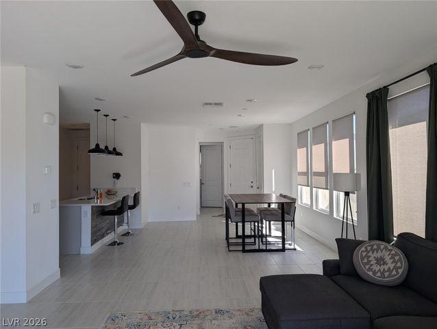 6611 Summershade Street, North Las Vegas, NV 89086