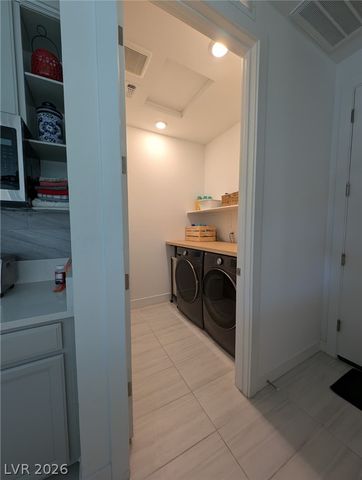 6611 Summershade Street, North Las Vegas, NV 89086