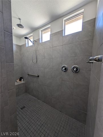 6611 Summershade Street, North Las Vegas, NV 89086