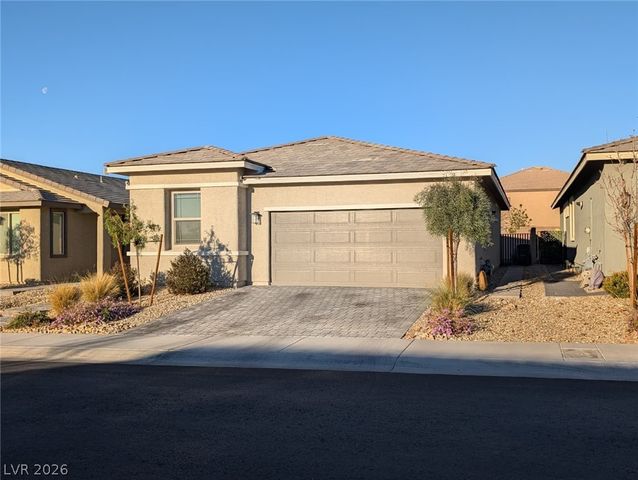 6611 Summershade Street, North Las Vegas, NV 89086