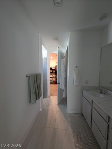 6611 Summershade Street, North Las Vegas, NV 89086