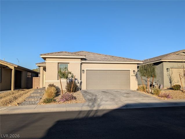 6611 Summershade Street, North Las Vegas, NV 89086