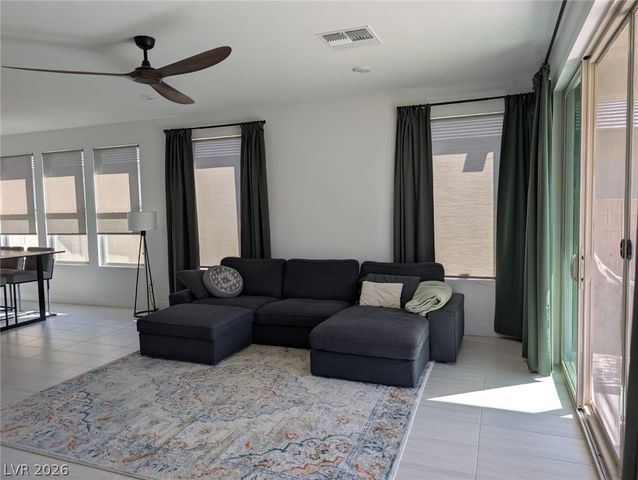 6611 Summershade Street, North Las Vegas, NV 89086