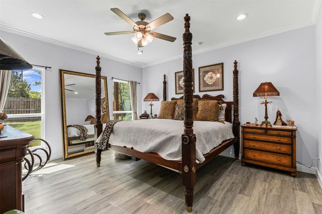 2413 Christine Drive, Granbury, TX 76048