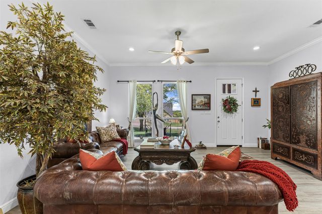 2413 Christine Drive, Granbury, TX 76048