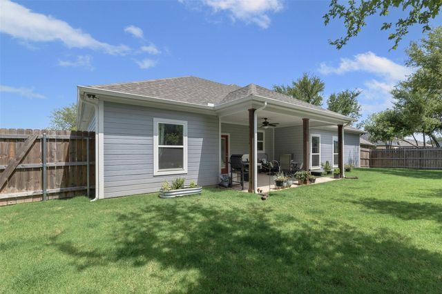 2413 Christine Drive, Granbury, TX 76048