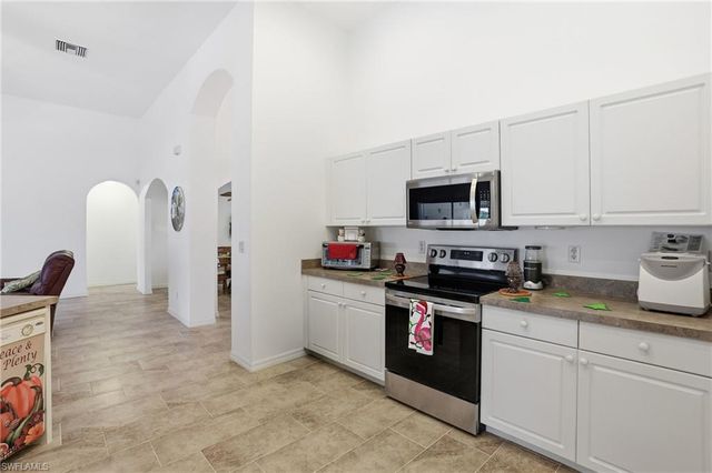 2703 NE Juanita PL, Cape Coral, FL 33909