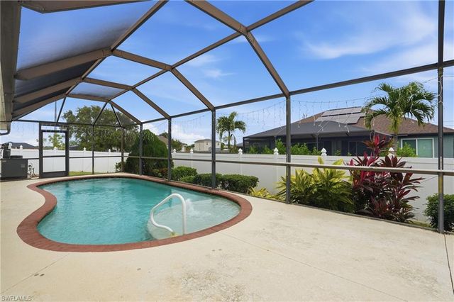 2703 NE Juanita PL, Cape Coral, FL 33909