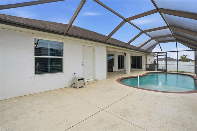 2703 NE Juanita PL, Cape Coral, FL 33909