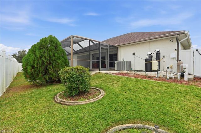 2703 NE Juanita PL, Cape Coral, FL 33909