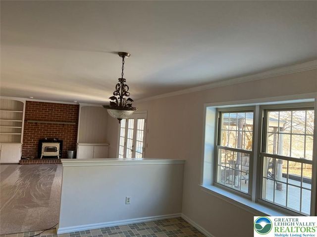 4861 Waterfall Drive, Lower Macungie Twp, PA 18062