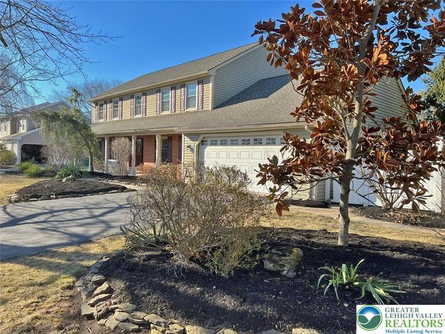 4861 Waterfall Drive, Lower Macungie Twp, PA 18062