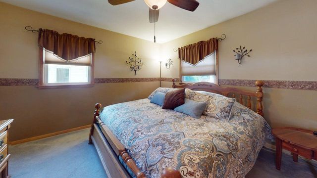 2945 104th STREET, West Allis, WI 53227