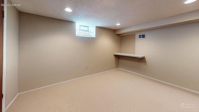 2945 104th STREET, West Allis, WI 53227