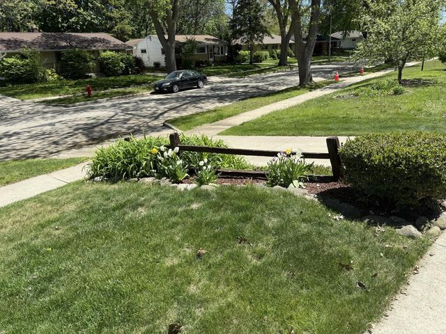 2945 104th STREET, West Allis, WI 53227