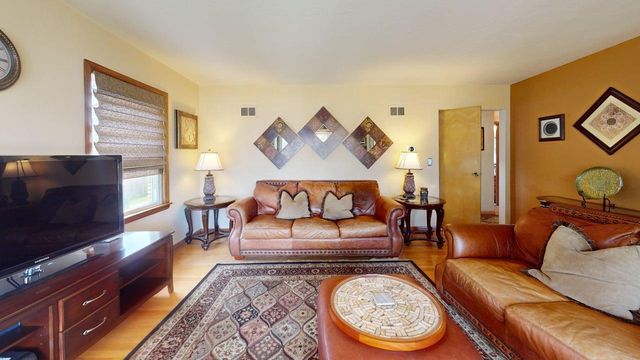 2945 104th STREET, West Allis, WI 53227