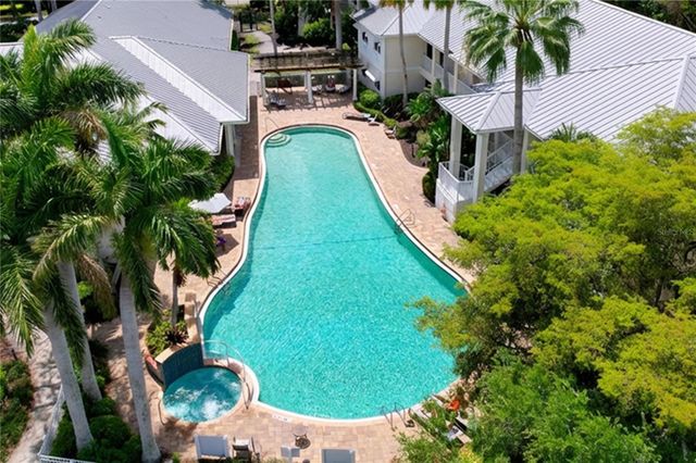 3506 54TH DRIVE W 207, Bradenton, FL 34210