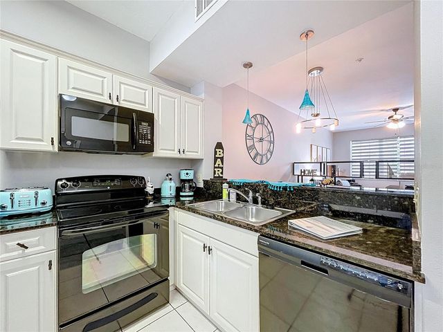 3506 54TH DRIVE W 207, Bradenton, FL 34210