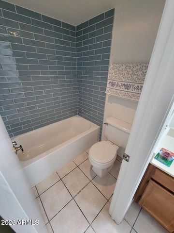 10610 S 48TH Street 2058, Phoenix, AZ 85044