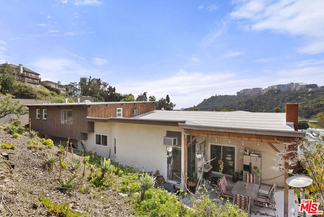 11807 Bel Terrace, Los Angeles, CA 90049