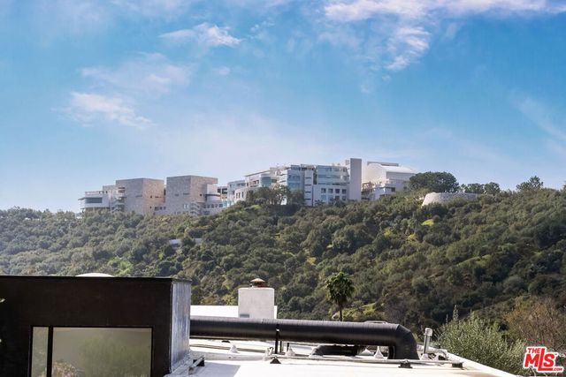 11807 Bel Terrace, Los Angeles, CA 90049