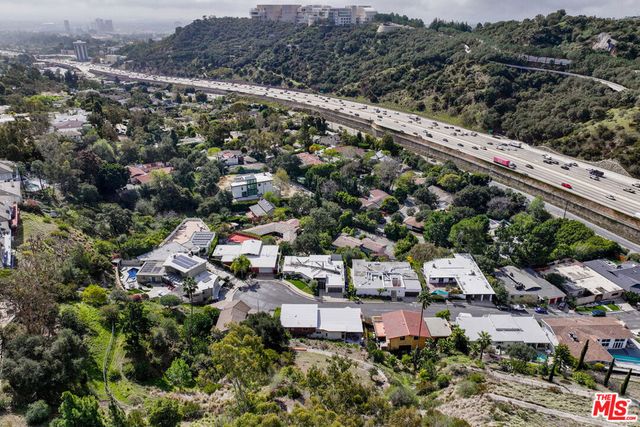 11807 Bel Terrace, Los Angeles, CA 90049