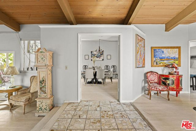 11807 Bel Terrace, Los Angeles, CA 90049