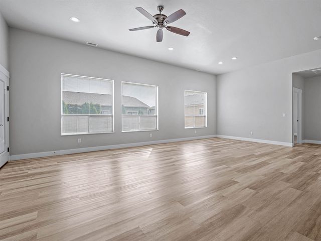 268 Maroon Peak Street, Grand Junction, CO 81503