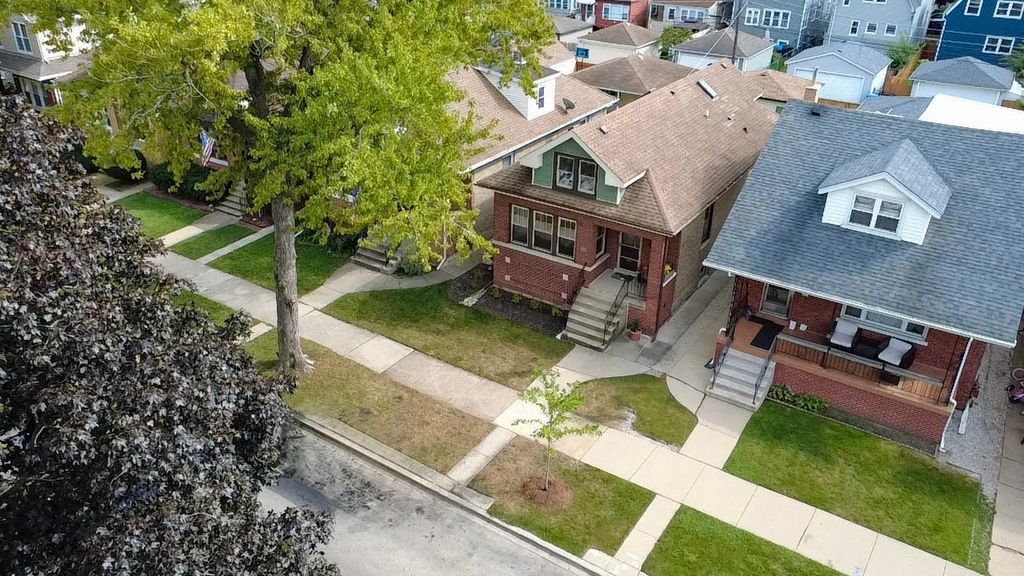 5941 W Waveland Avenue, Chicago, IL 60634 — photo 3