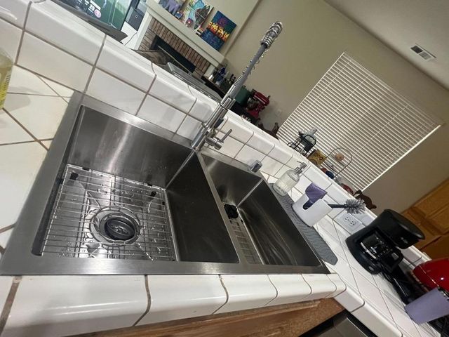 2348 Seacrest Court, San Leandro, CA 94579