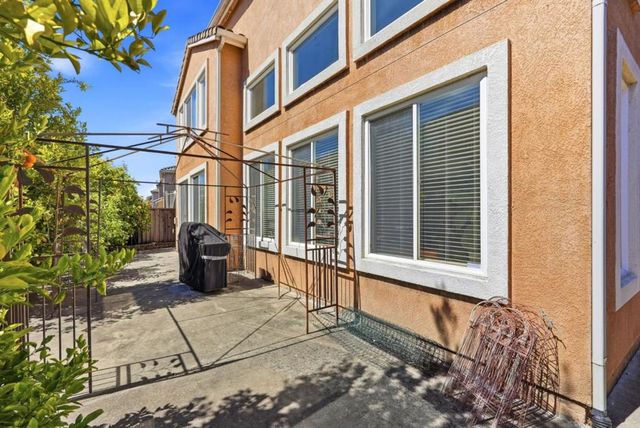 2348 Seacrest Court, San Leandro, CA 94579