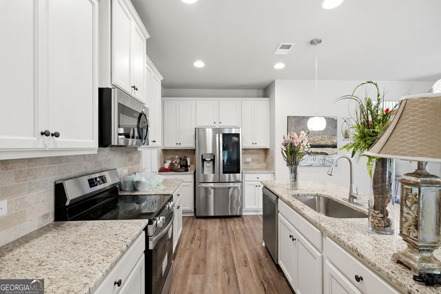 324 Trulove Lane, Locust Grove, GA 30248