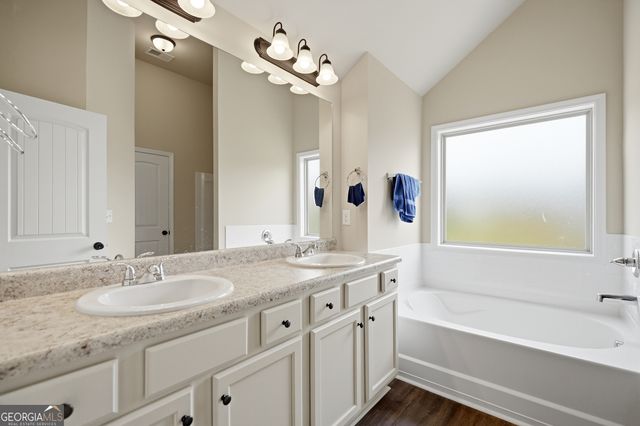 324 Trulove Lane, Locust Grove, GA 30248