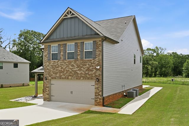 324 Trulove Lane, Locust Grove, GA 30248