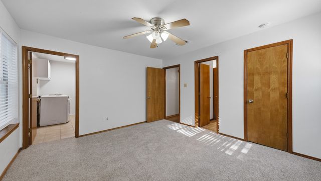 1406 S Elm Street, Weatherford, TX 76086