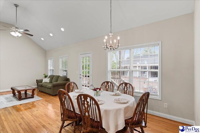 429 W College Avenue, Hartsville, SC 29550