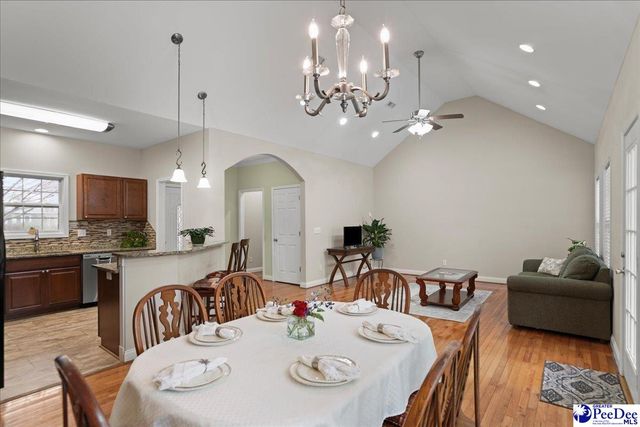 429 W College Avenue, Hartsville, SC 29550