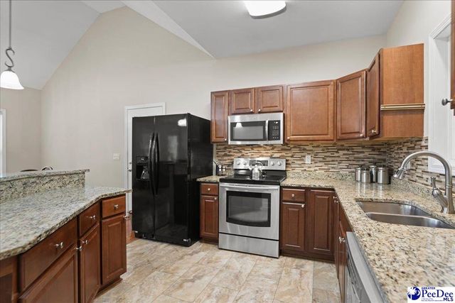 429 W College Avenue, Hartsville, SC 29550