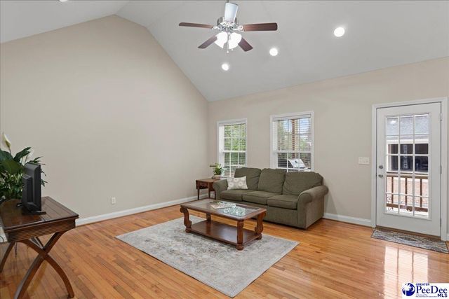 429 W College Avenue, Hartsville, SC 29550