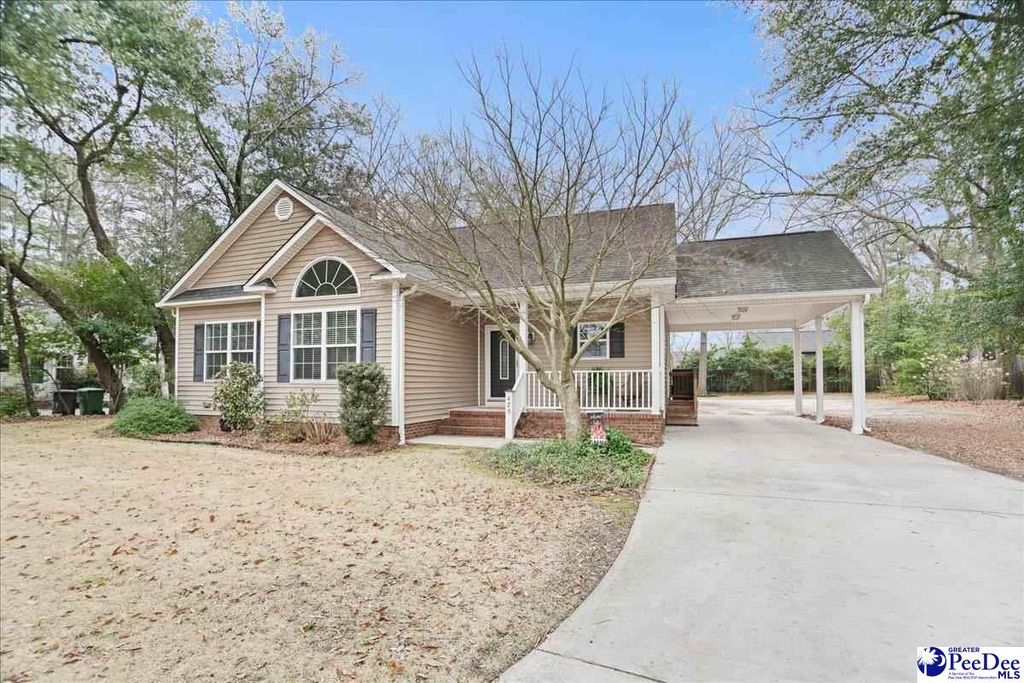 429 W College Avenue, Hartsville, SC 29550