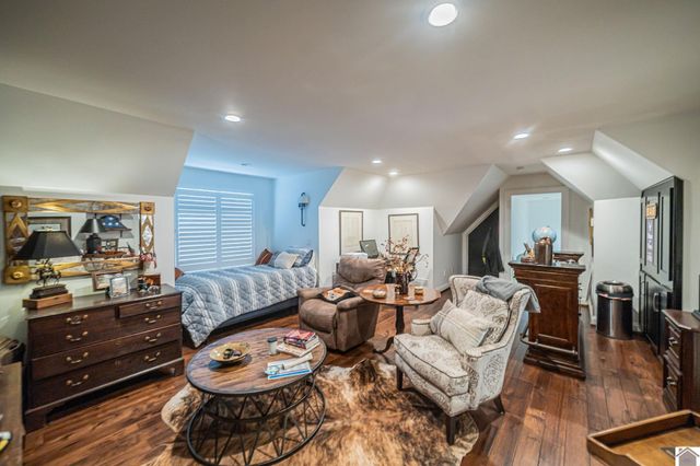 301 Carson Way, Paducah, KY 42003