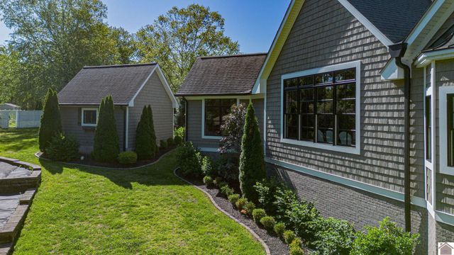 301 Carson Way, Paducah, KY 42003